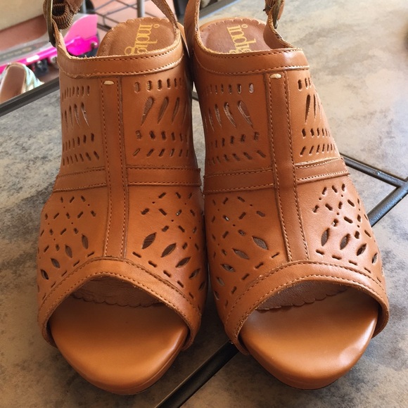 Indigo Shoes - Indigo heels